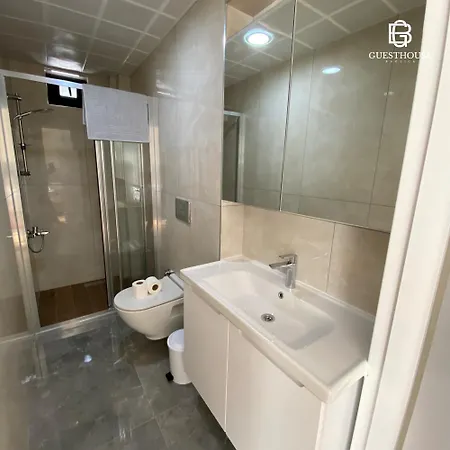 Double With Bathroom And Breakfast Etimesut